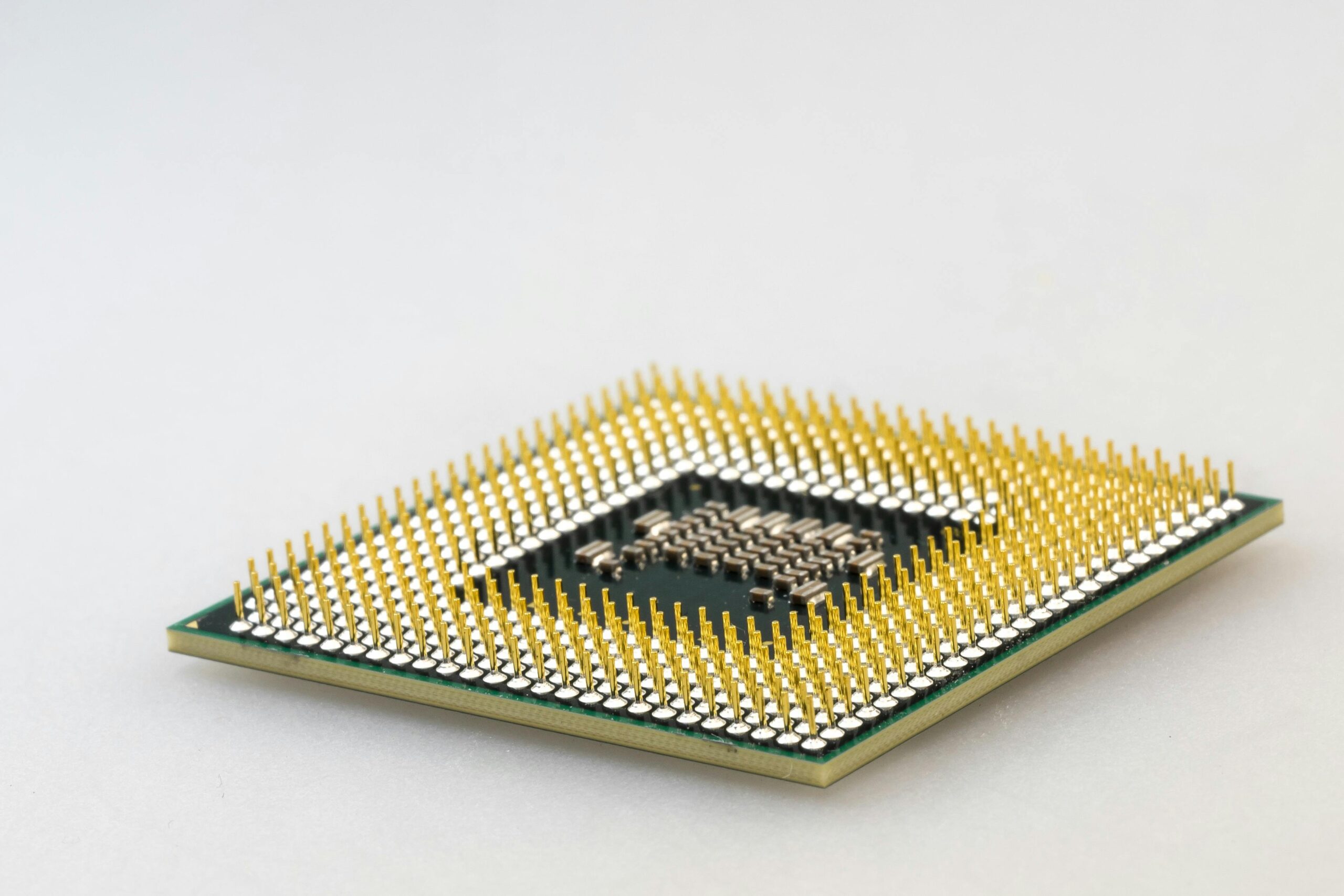 cpu fan not spinning no display